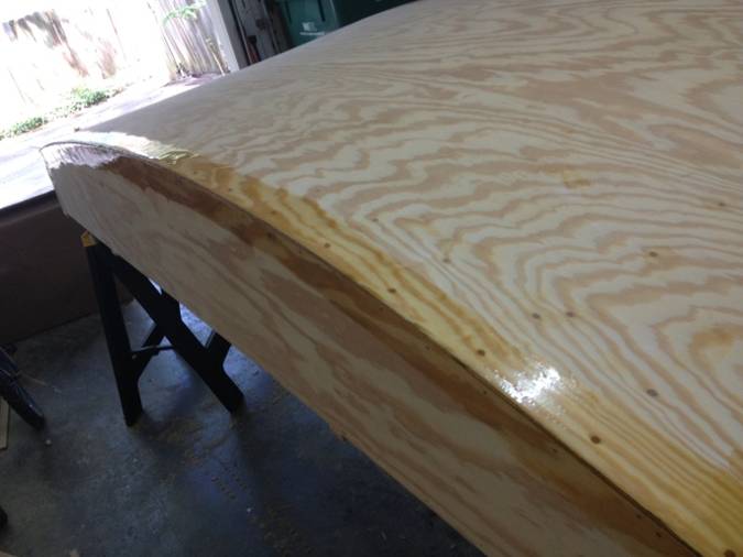 n.  Epoxy Brushed Onto Hull Corner Prior to Tape - 3 oz Epoxy.jpg